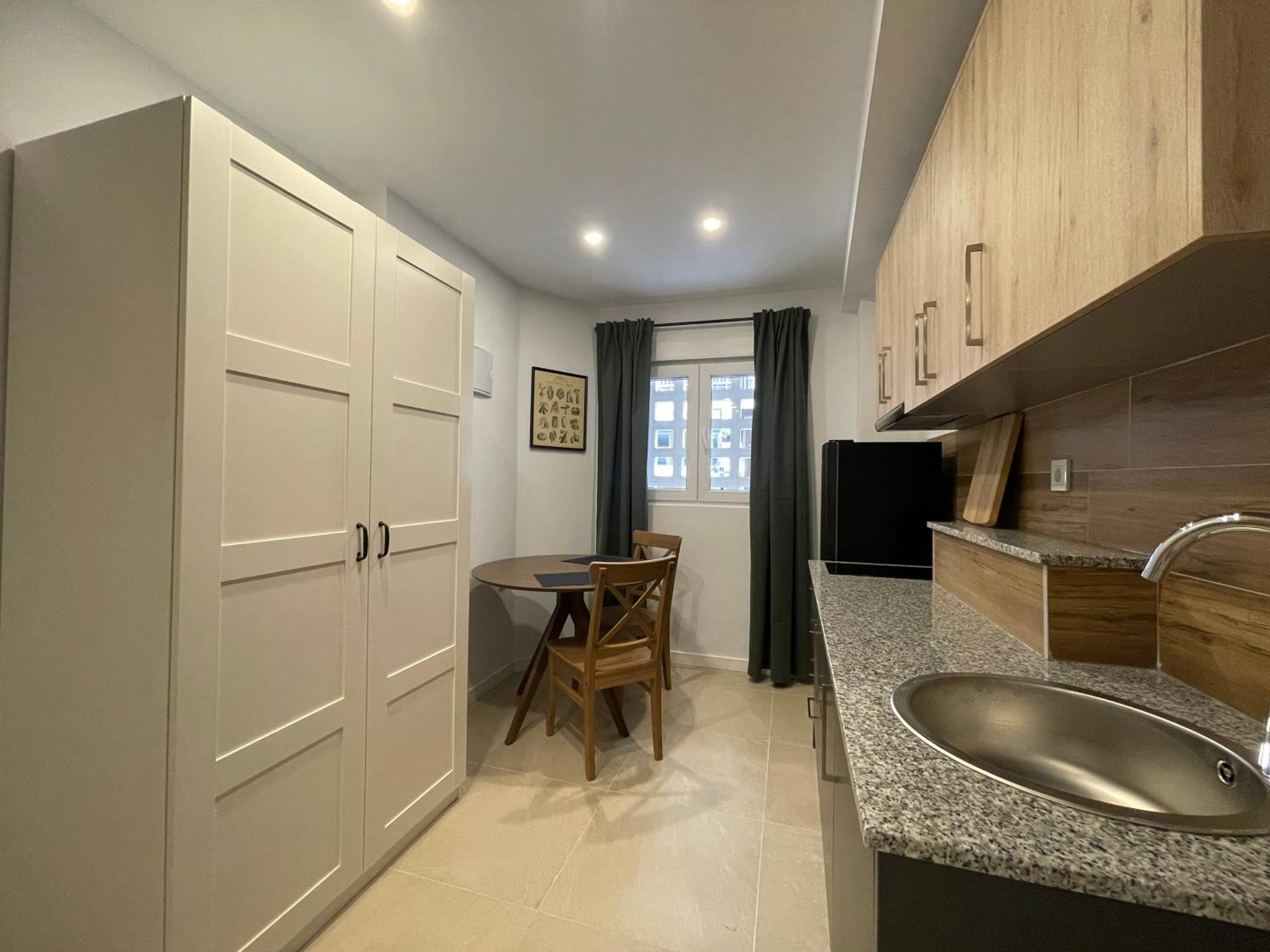 Apartamentos Postiguet 알리칸테 외부 사진